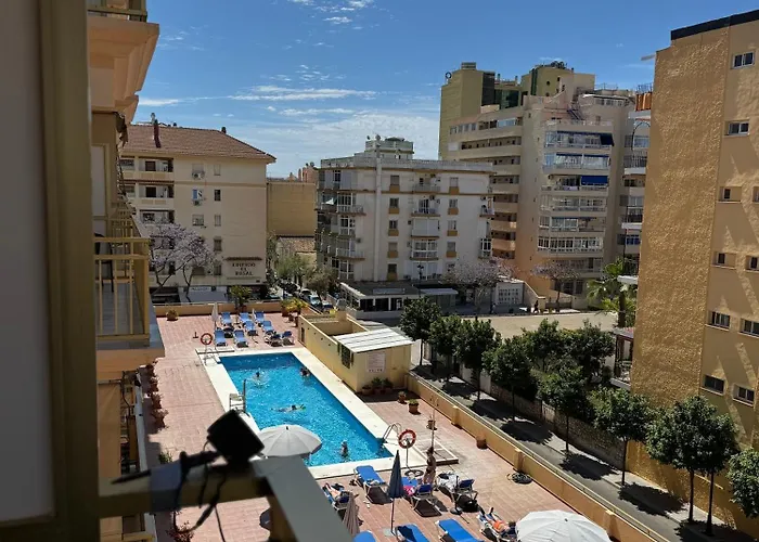 Cozy Near Boliches Fuengirola